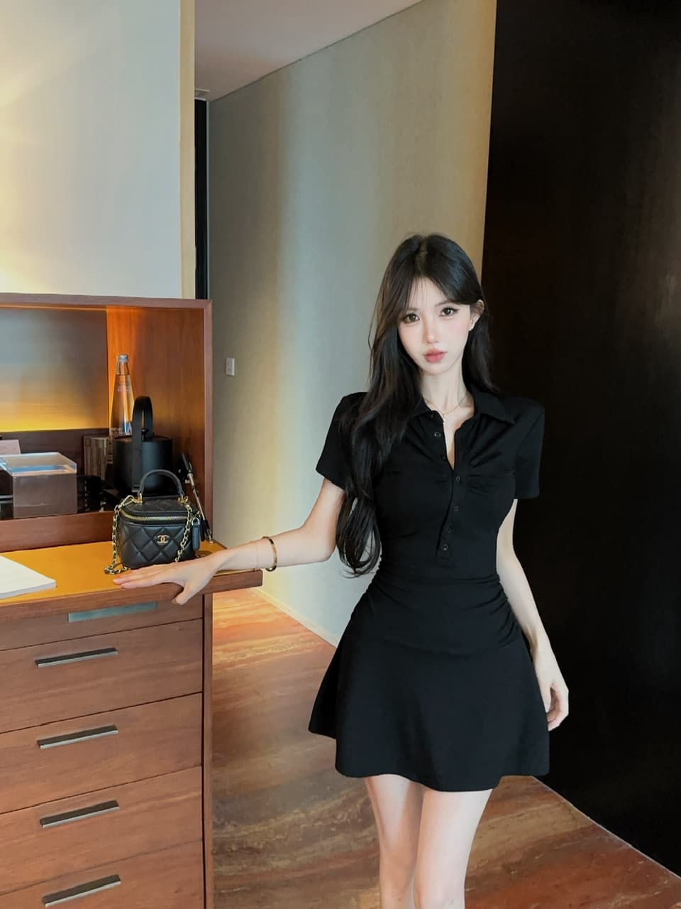 실사 면 소재 폴로 칼라 검정색 큰 진자 드레스