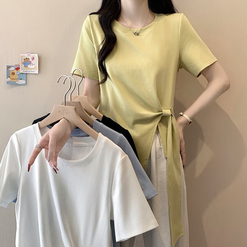 실사 2026 여름 드레스 새로운 지방 mm 빅 사이즈 여성 한 부서 품격 라운드 넥 불규칙 리본 긍정적 인 어깨 반팔 티셔츠