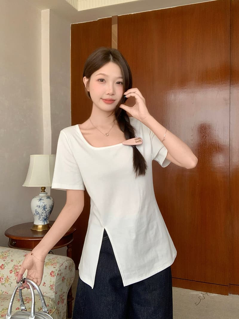 실사 2026 여름 드레스 새로운 지방 mm 빅 사이즈 여성 레저 품격 광장 칼라 불규칙 트임 반팔 티셔츠 이미지 2