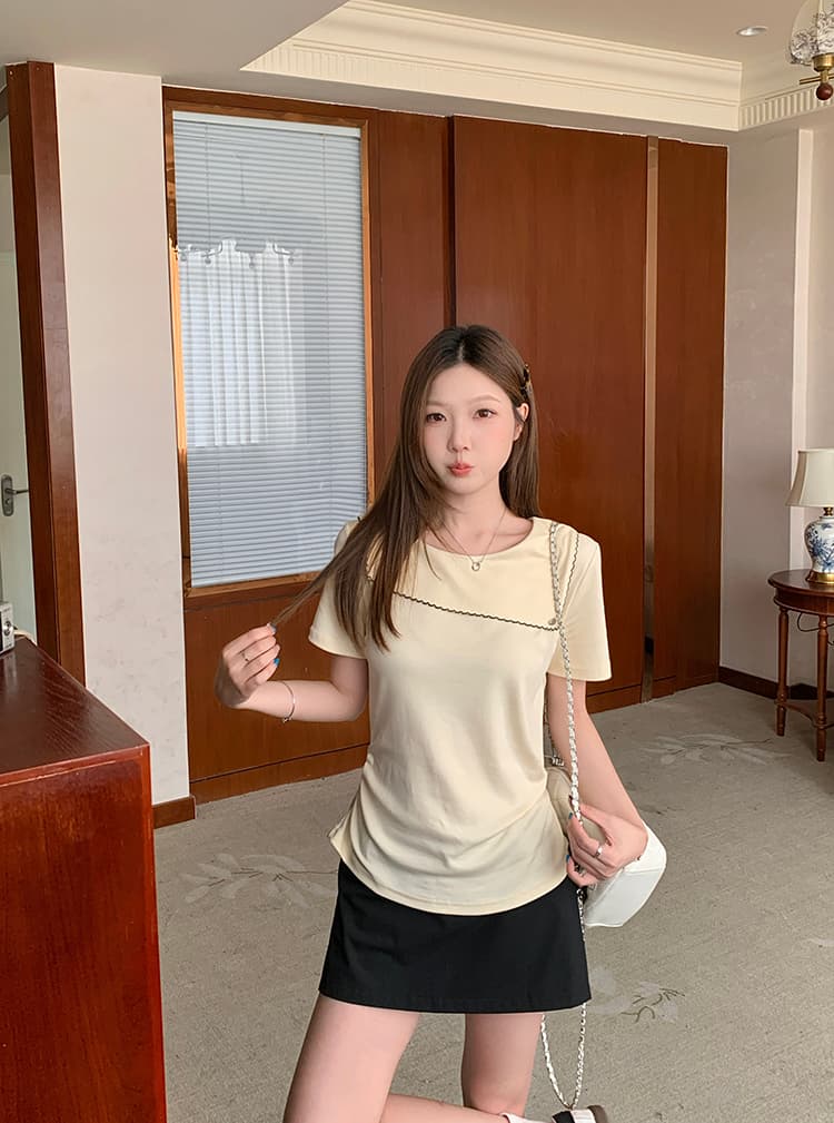 실사 2026 여름 드레스 새로운 지방 mm 빅 사이즈 여성 한 부서 캐주얼 연령 감소 디자인 센스 꼬집기 허리 곡선 반팔 티셔츠 상세 이미지 18