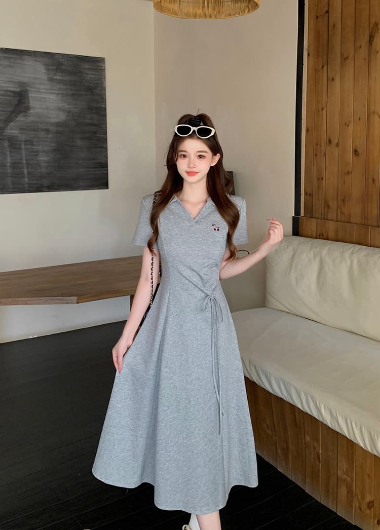 실사 2026 여름 드레스 새로운 지방 mm 빅 사이즈 여성 레저 품격 폴로 칼라 만화 자수 몸매 가꾸기 슬림해 보이는 드레스 상세 이미지 16