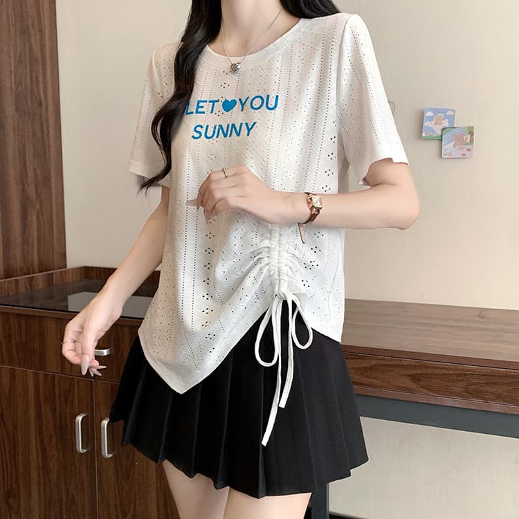 실사 2026 여름 드레스 새로운 지방 mm 빅 사이즈 여성 한 부서 프린트 알파벳 홀로우 아웃 불규칙 반팔 티셔츠 상세 이미지 9