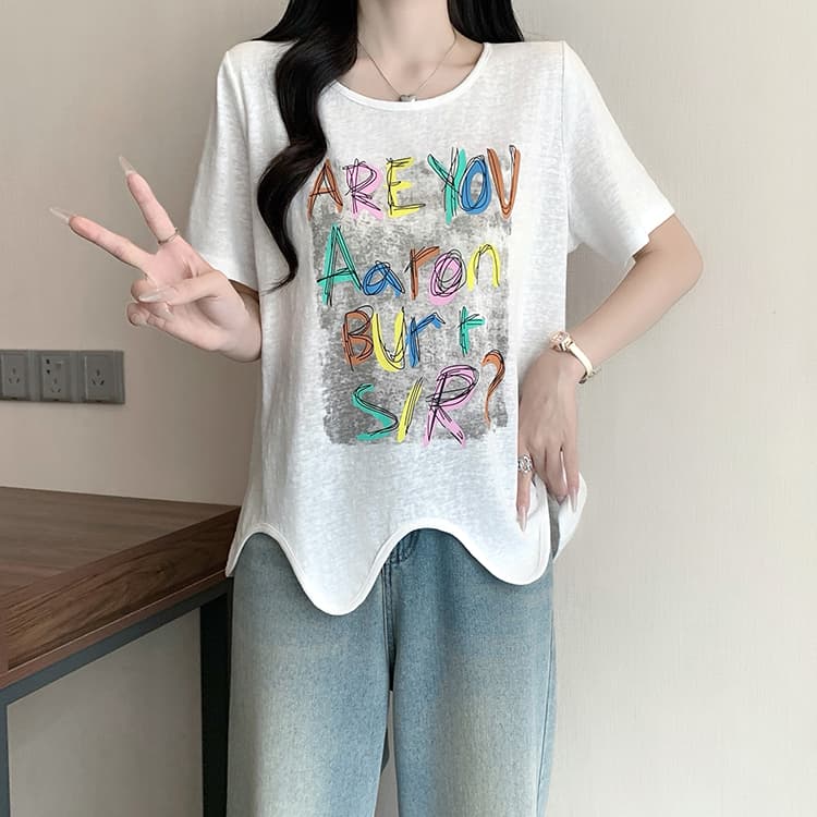 실사 2026 여름 드레스 새로운 지방 mm 빅 사이즈 여성 한 부서 도파민 프린트 알파벳 물결무늬 측면 반팔 티셔츠 상세 이미지 10