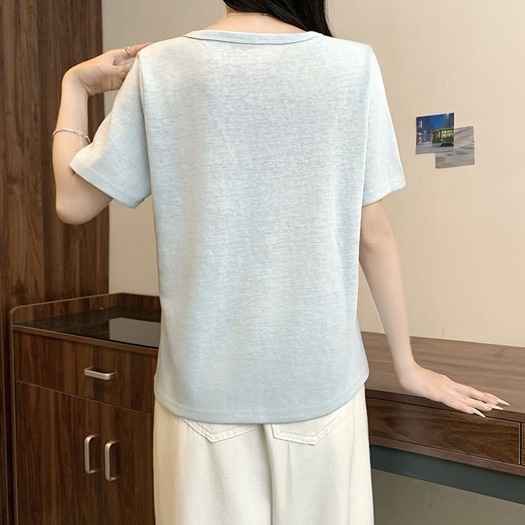 실사 2026 여름 드레스 새로운 지방 mm 빅 사이즈 여성 한 부서 미니멀리즘 만화 프린트 V넥 슬림해 보이는 반팔 티셔츠 상세 이미지 11