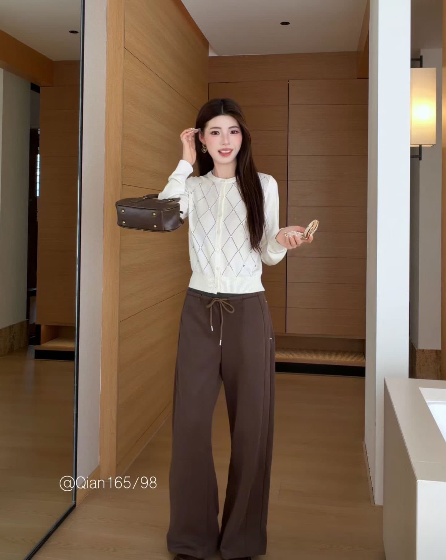 한 부서 달콤함 홀로우 아웃 라운드 넥 긴팔 니트 스웨터 여성 품격 연령 감소 맨위 가을 니트 오픈 가디건 상세 이미지 2