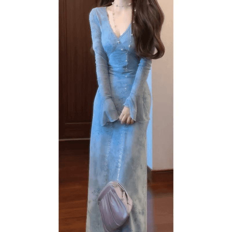 실사 프랑스식 부드러운 바람 품격 파란색 홀치기 염색 V넥 드레스 여성 의류 2026 봄 새로운 수리 이미지 3
