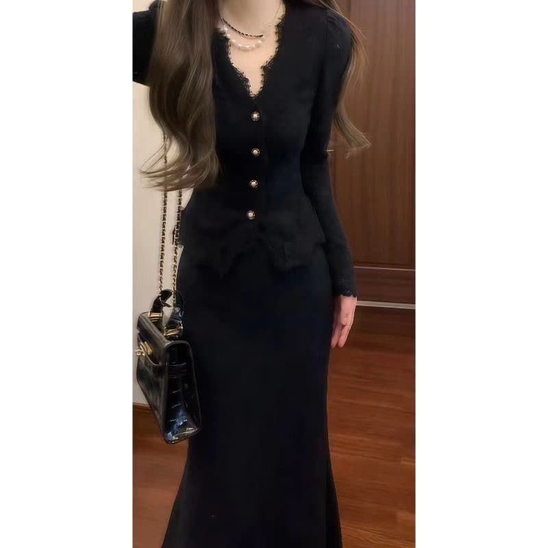 순수한 욕망 롱 스커트 작은 대중 섹시함 복숭아 심장 고리 광장 칼라 가을 겨울 여성 드레스 타이트 스커트 몸매 가꾸기 레이스 허리 수축 긴팔 상세 이미지 2
