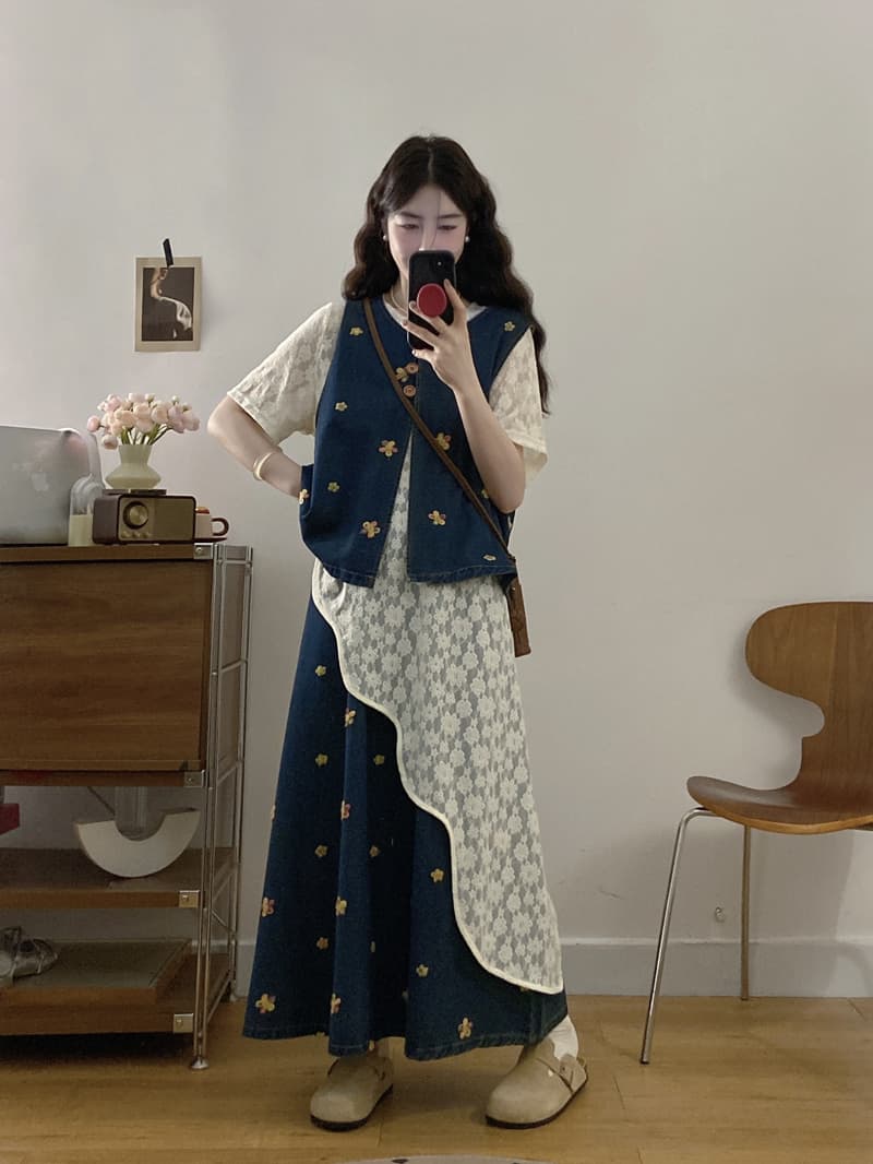 무거운 작업 가시 자수 워시 물 데님 연령 감소 착용 가져 가라. 베스트 반신 스커트 여성 불규칙 레이스 셔츠 패션 3종 세트 이미지 2