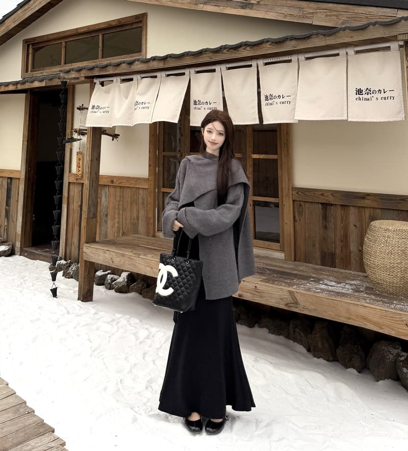 빅 사이즈 통통한 여동생 한 부서 느긋한 불규칙 십자가 숄 망토 오픈 가디건 여성 가을 겨울 인어 꼬리 점프 슈트 치마 세트 이미지 2