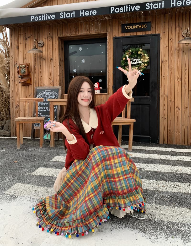 지방 mm 나비 매듭 빨간색 크리스마스 페이크 레이어드 스웨터 색상 체크무늬 작은 설탕 콩 플리츠 반신 치마 세트 이미지 3