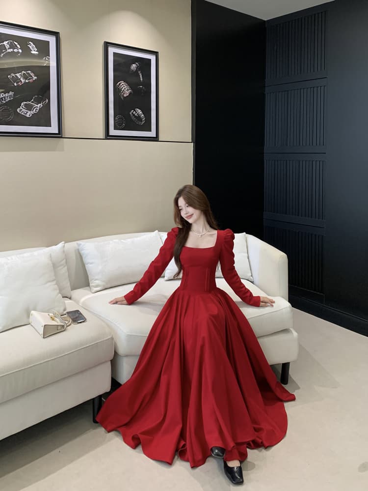 프랑스식 레트로 빨간색 광장 칼라 긴팔 드레스 2026 가을 새로운 품격 허리 수축 슬림해 보이는 대 스윙 길이 치마 상세 이미지 3