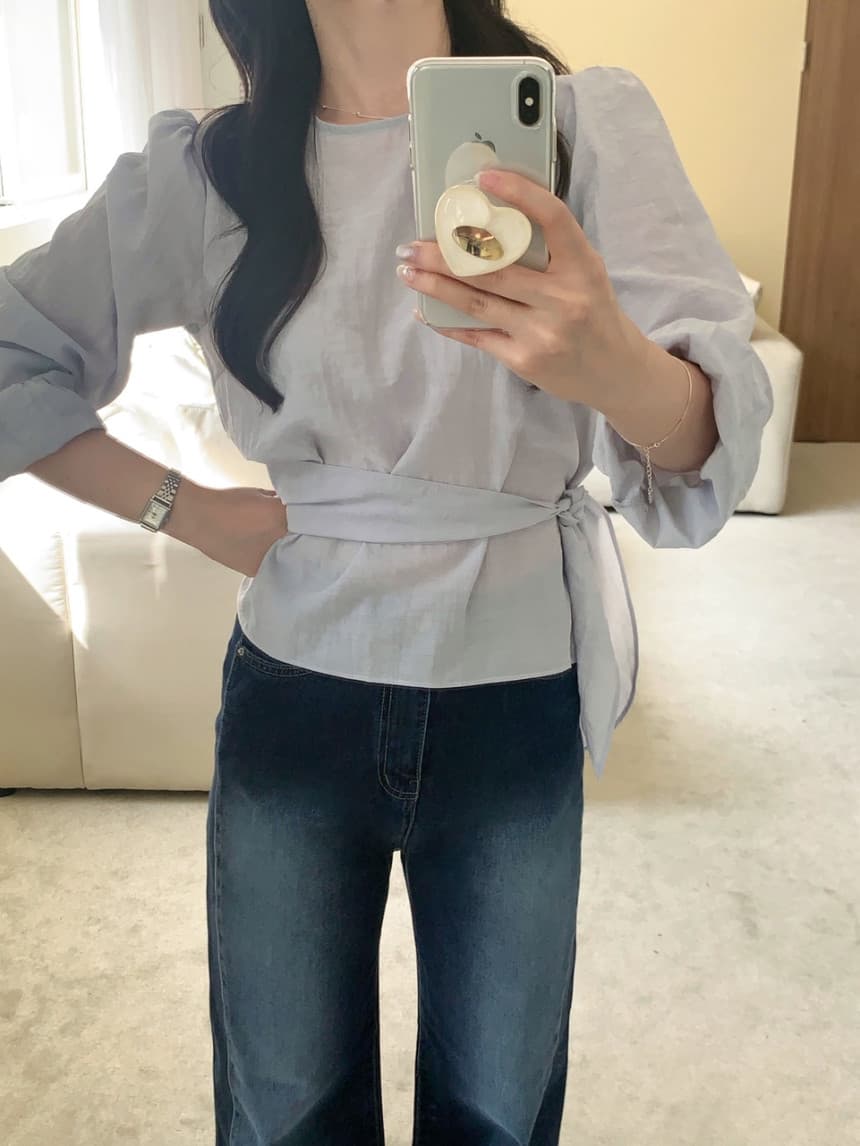 있음 선적 chic 2026 가을 레이스업 허리 수축 라운드 넥 풀오버 셔츠 상세 이미지 6