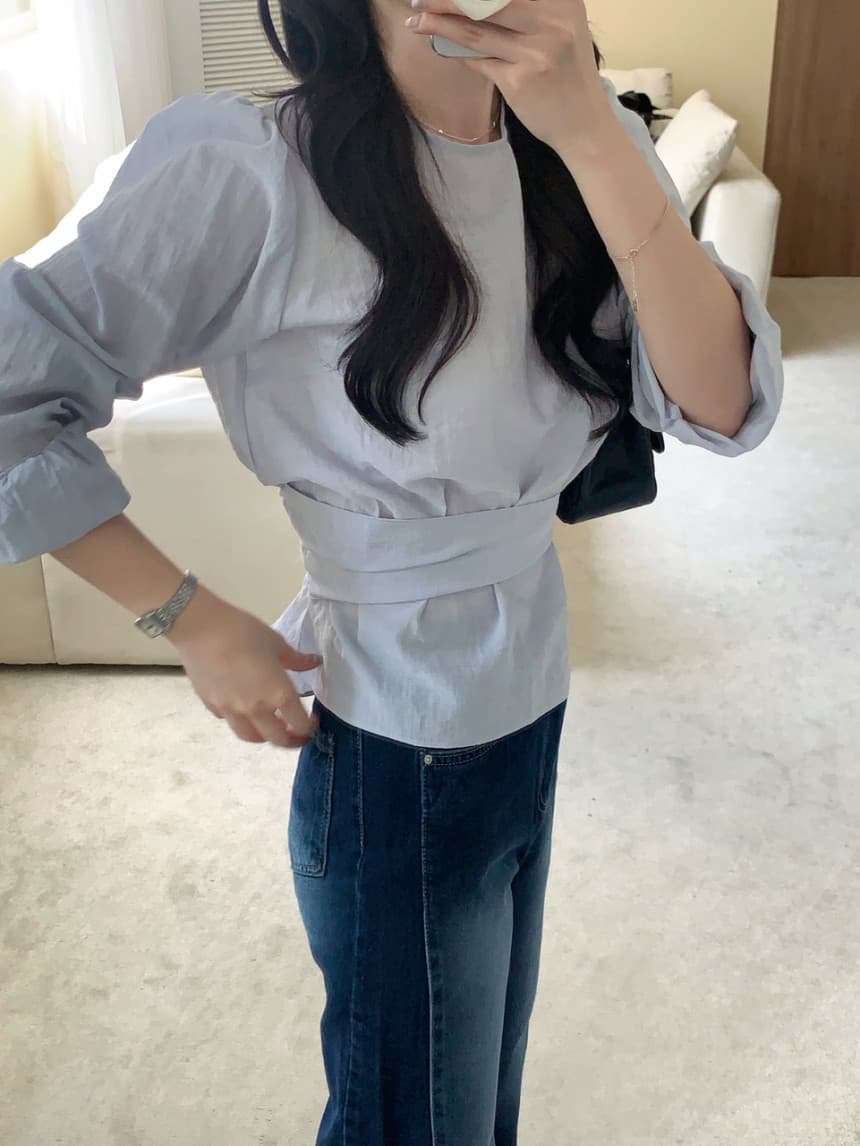 있음 선적 chic 2026 가을 레이스업 허리 수축 라운드 넥 풀오버 셔츠 상세 이미지 8