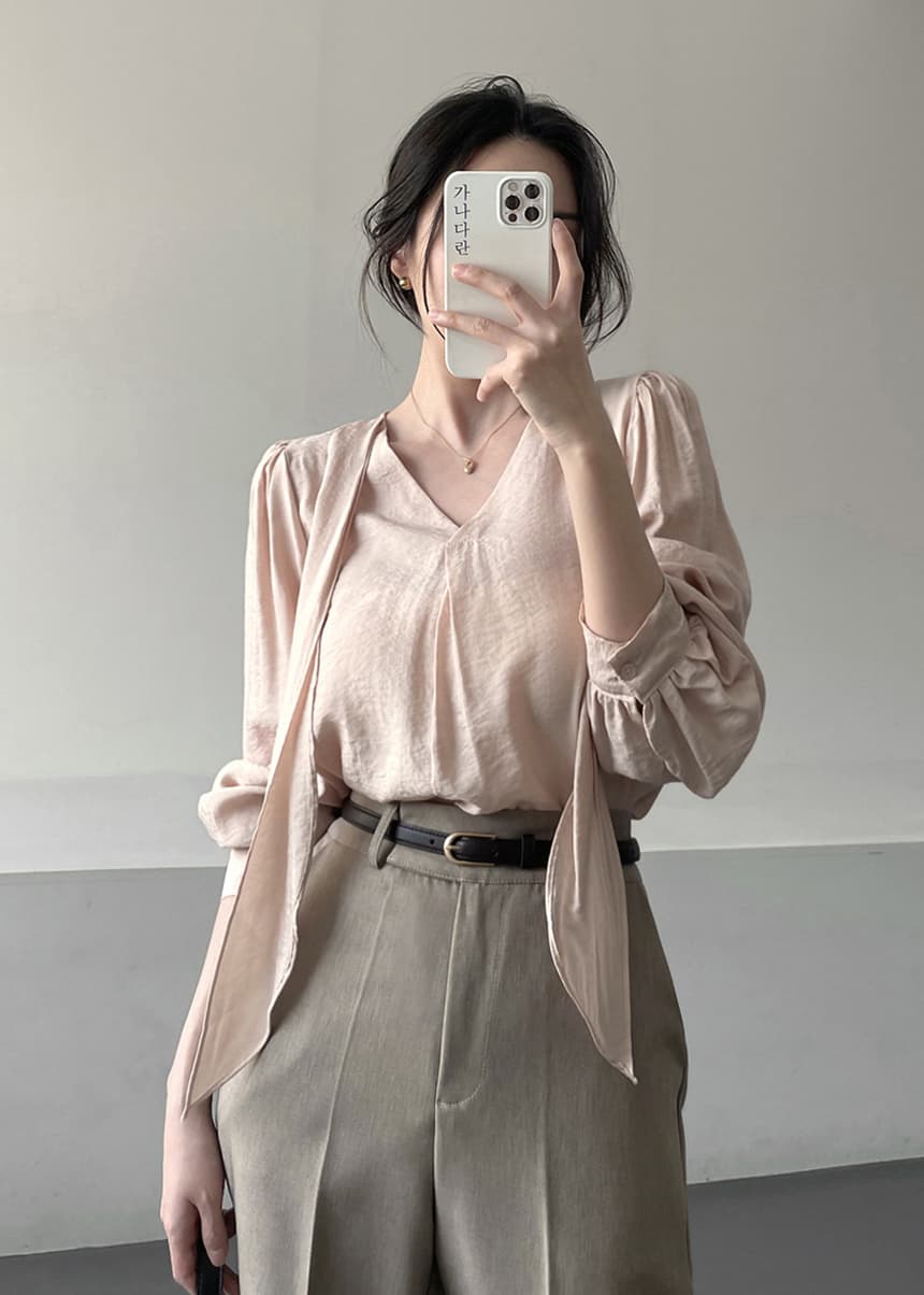 chic 한국 스타일 빛 럭셔리 개성 리본 V 넥 셔츠 이미지 3