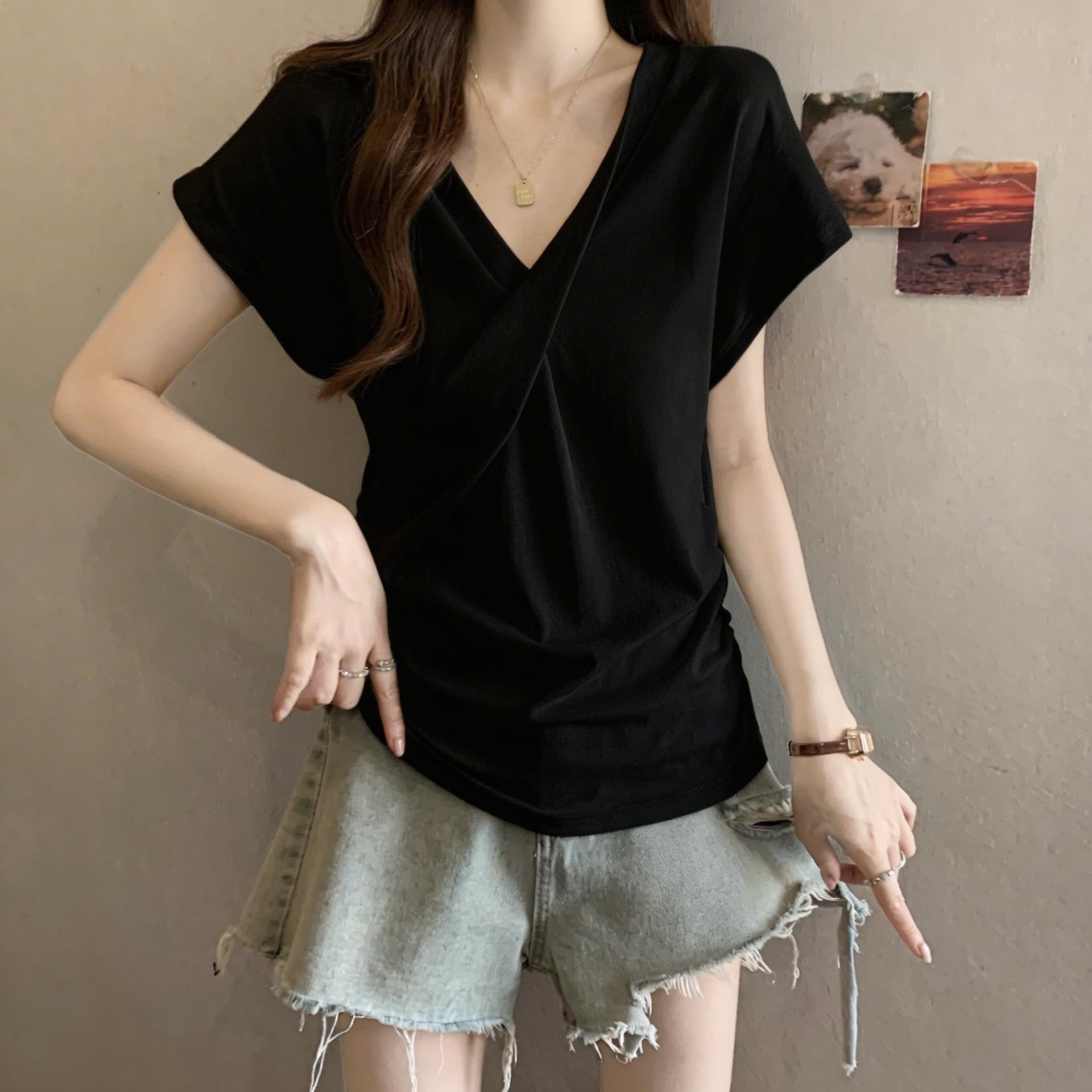 빅 사이즈 여성 의류 디자인 센스 V넥 순면 반팔 티셔츠 여름 지방 mm 허리 수축 슬림해 보이는 올해 인기 ~ 중 아름다운 맨위 상세 이미지 2