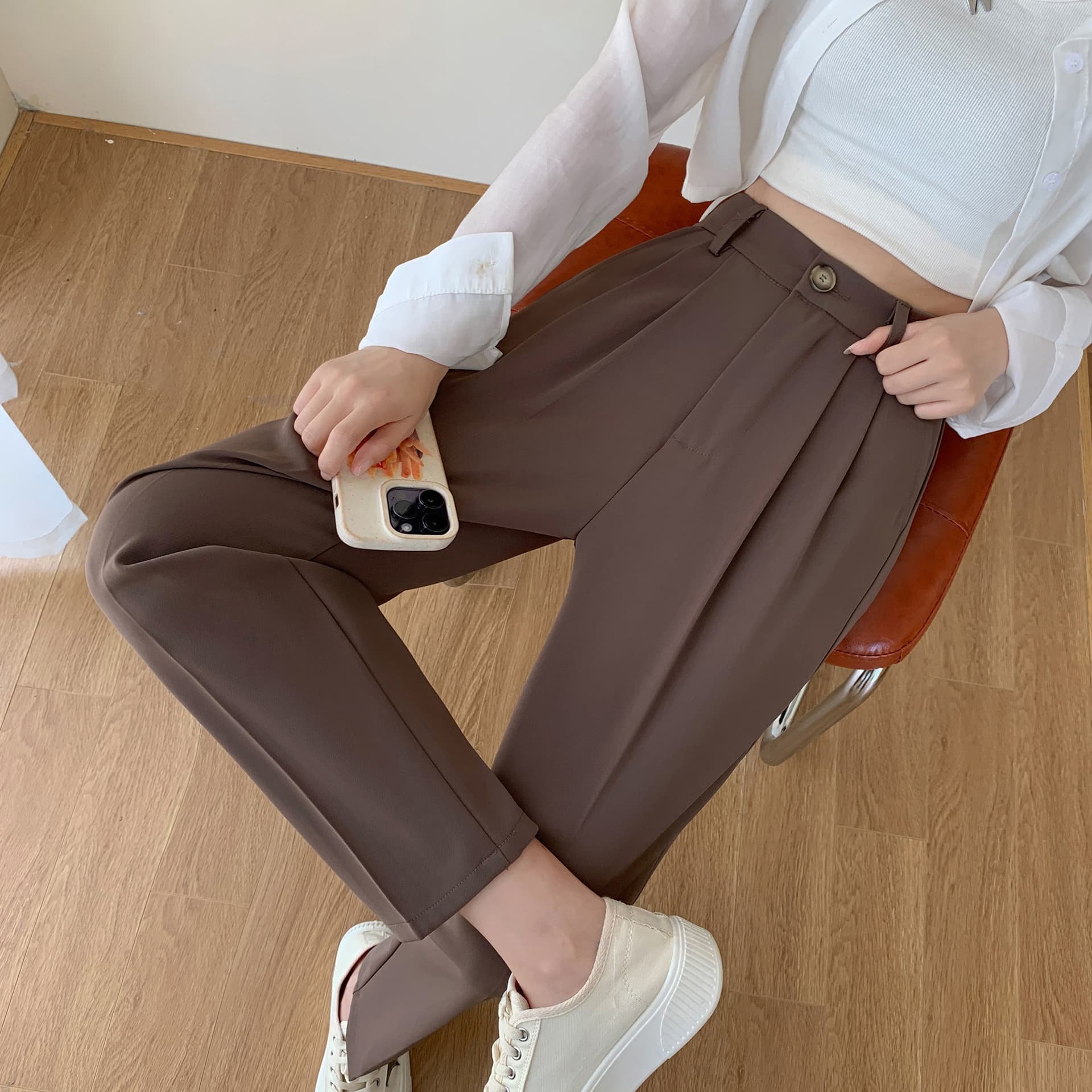 정장 바지 여성 루즈핏 슬림해 보이는 검정색 캐주얼 도루 센스 담배 파이프 바지 이미지 4