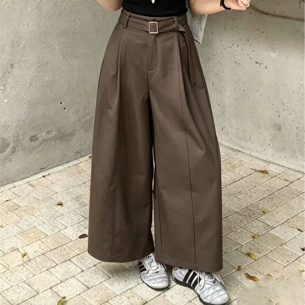 캐주얼 바지 여성 벨트 벨트 하이웨이스트 슬림해 보이는 배 모양 몸 루즈핏 넓은 다리 모통이 칼 바지 이미지 5