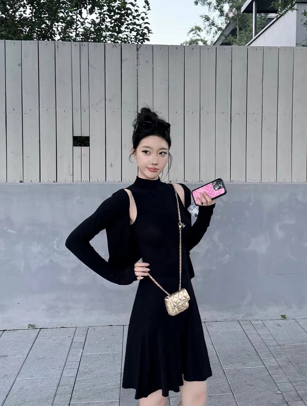 laaretoo 2 가지 색상 긴팔 오픈 가디건 여성 이른 가을 2026 새로운 몸매 가꾸기 슬림해 보이는 조끼 원피스 세트 오픈 가디건 상세 이미지 4