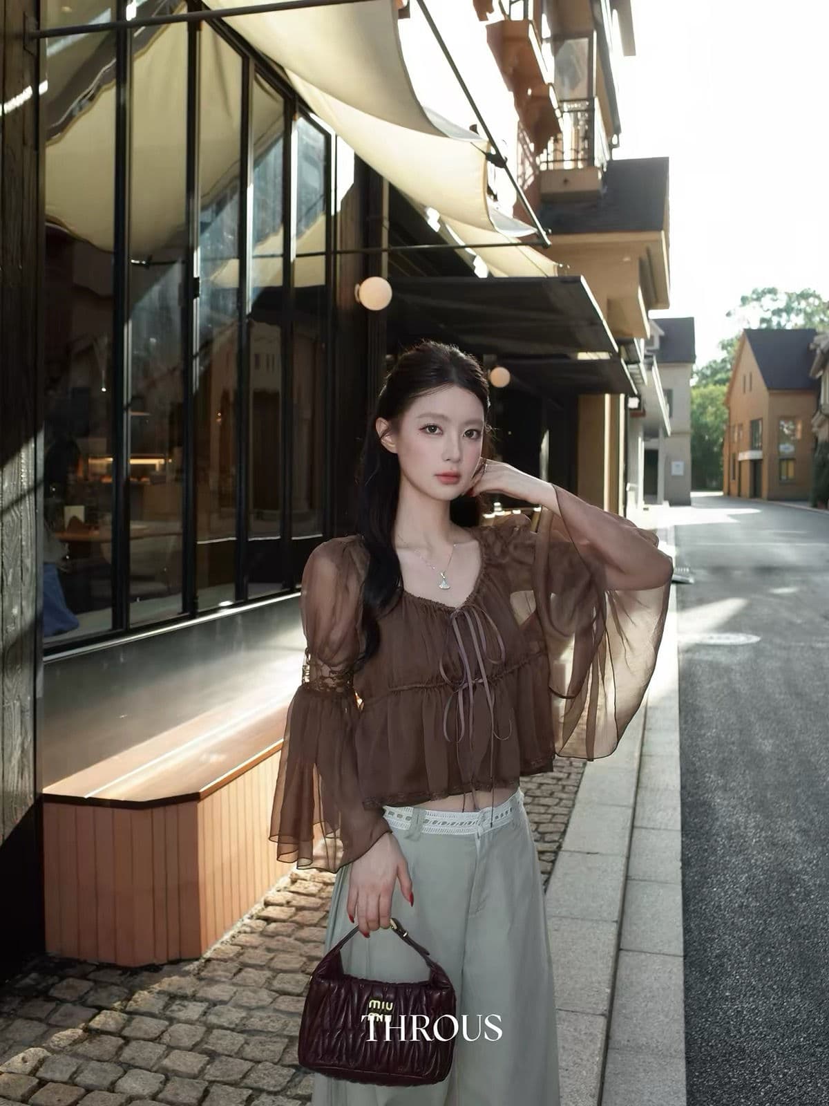 감사합니다. 아니요 고기 레이스 광장 칼라 펌프 Pleat 패치워크 나팔 소매 허리 수축 시폰 셔츠 여성 가을 부드러운 바람 쇼트 스타일 맨위 상세 이미지 4