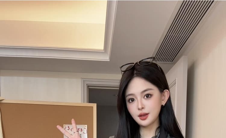 재고 있음 2026 년 패션 고급 센스 유럽어 버전 임산부 외국 가스 미니멀리즘 스카프 드레스 조끼 스커트 상세 이미지 21