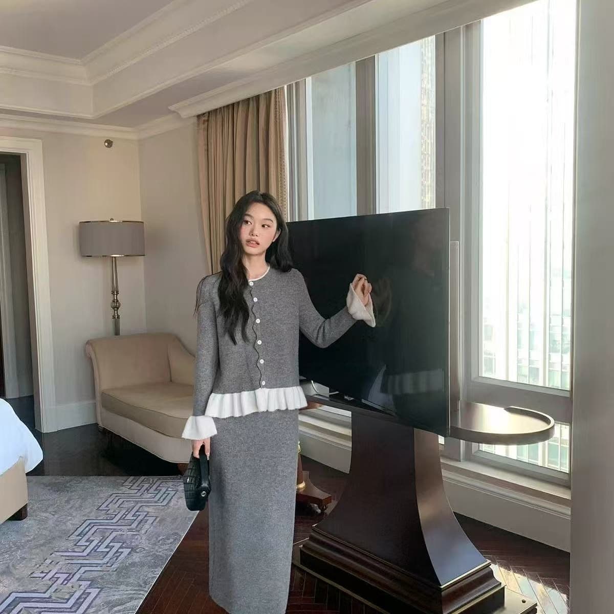 2026 한 부서 프릴 니트 오픈 가디건 반신 치마 세트 여성 가을 새로운 품격 맨위 롱 스커트 투피스 세트 이미지 5