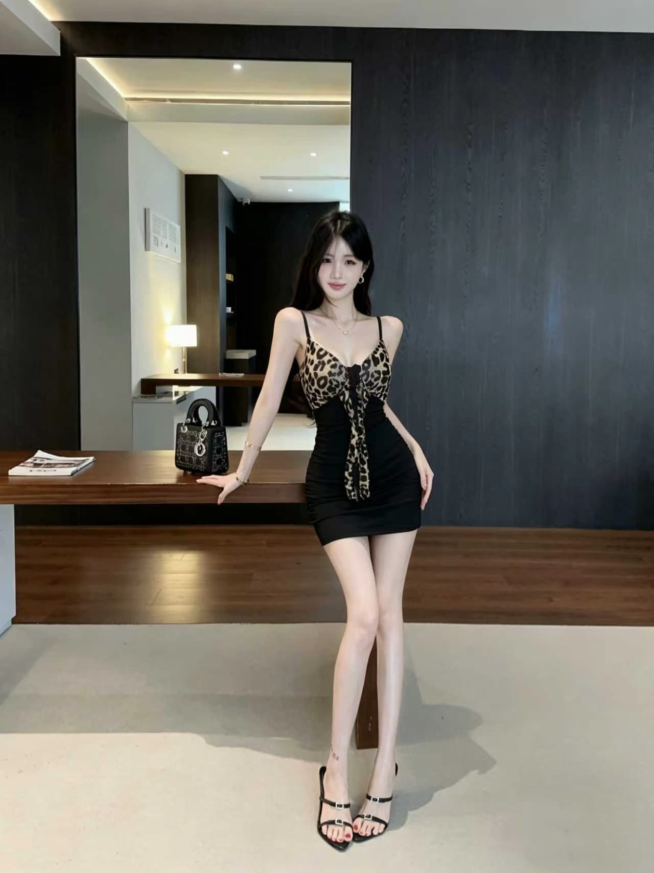 실사 망사 꽃 패치워크 배색 레오파드 무늬 섹시함 타이트 스커트 쇼트 스타일 행침 슬림해 보이는 벨트 드레스 상세 이미지 12