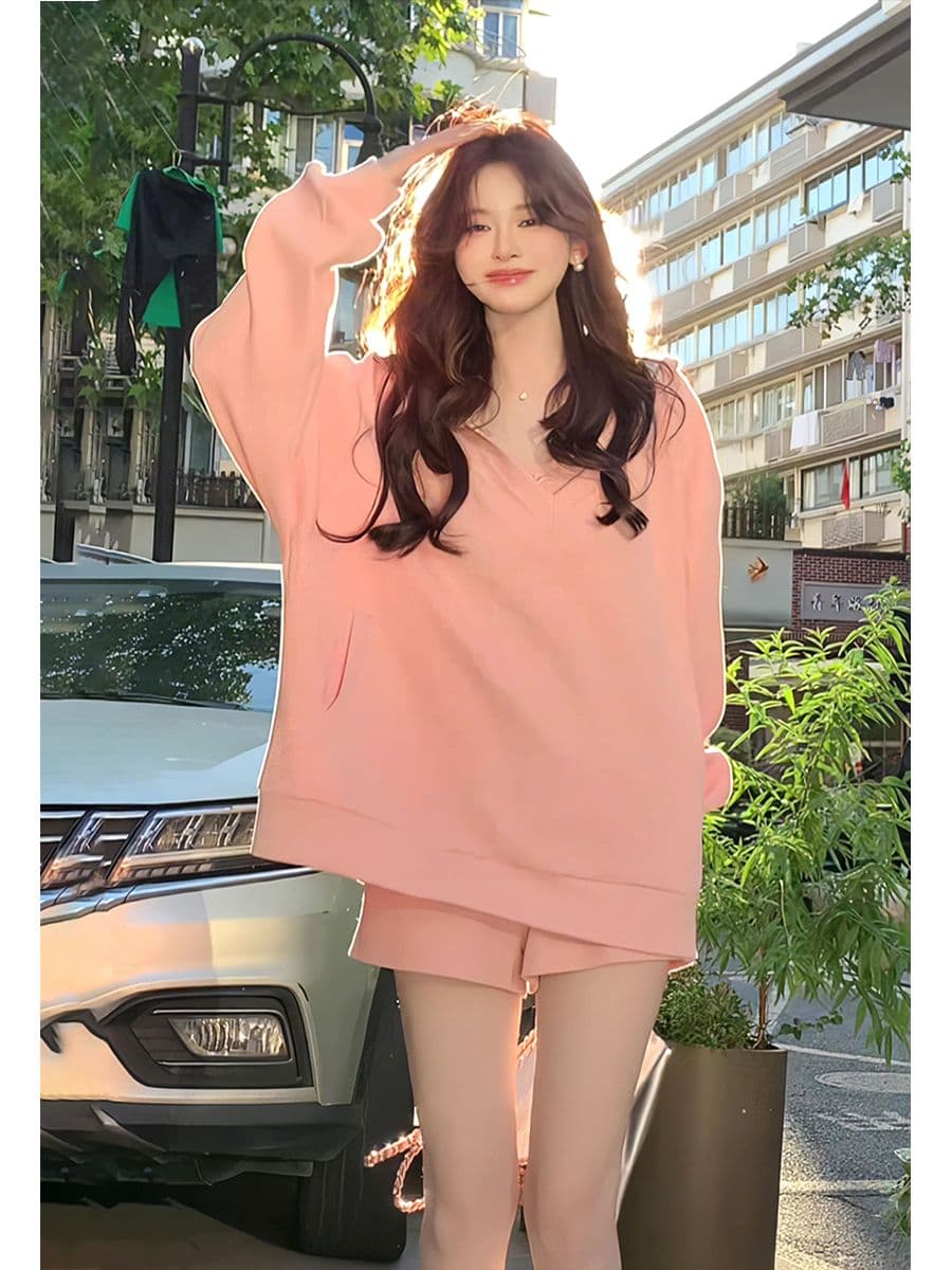 고급 부드러운 달콤함 패션 루즈핏 슬림해 보이는 연령 감소 핑크색 다용도 느긋한 캐주얼 슬립 후드티 세 조각 세트 상세 이미지 5