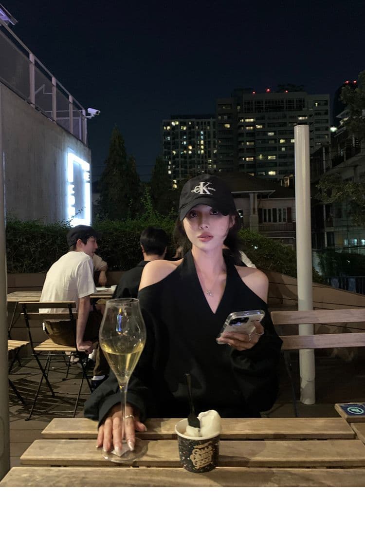 올해 인기 ~ 중 검정색 긴팔 후드티 여성 자이언트 슬림해 보이는 루즈핏 핫걸 느긋한 바람 패션 다용도 캐주얼 맨위 상세 이미지 1