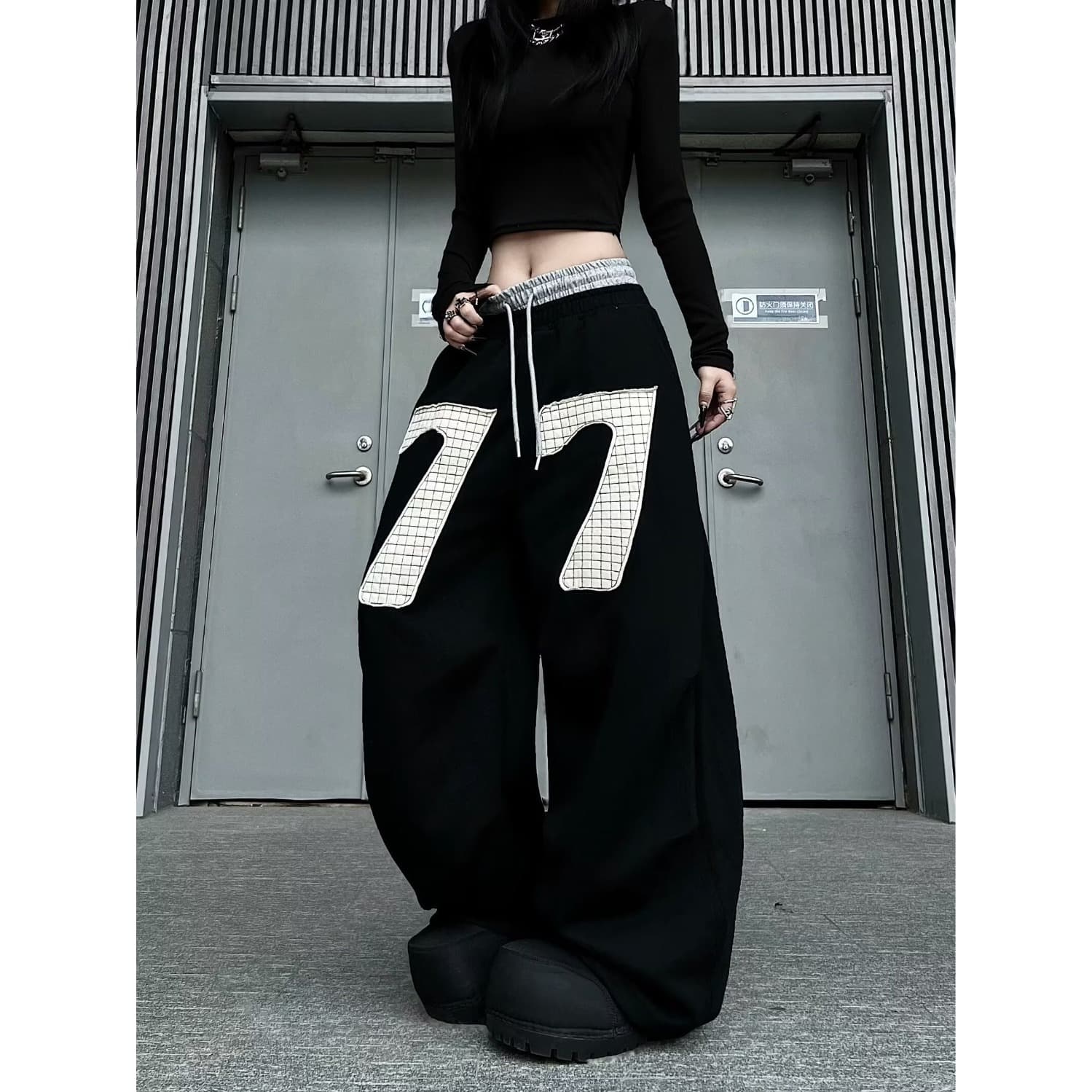 새로운 다용도 아메리칸 레트로 패치 주머니 청바지 남녀 루즈핏 거리 넓은 다리 모통이 칼 캐주얼 롱 바지 상세 이미지 4
