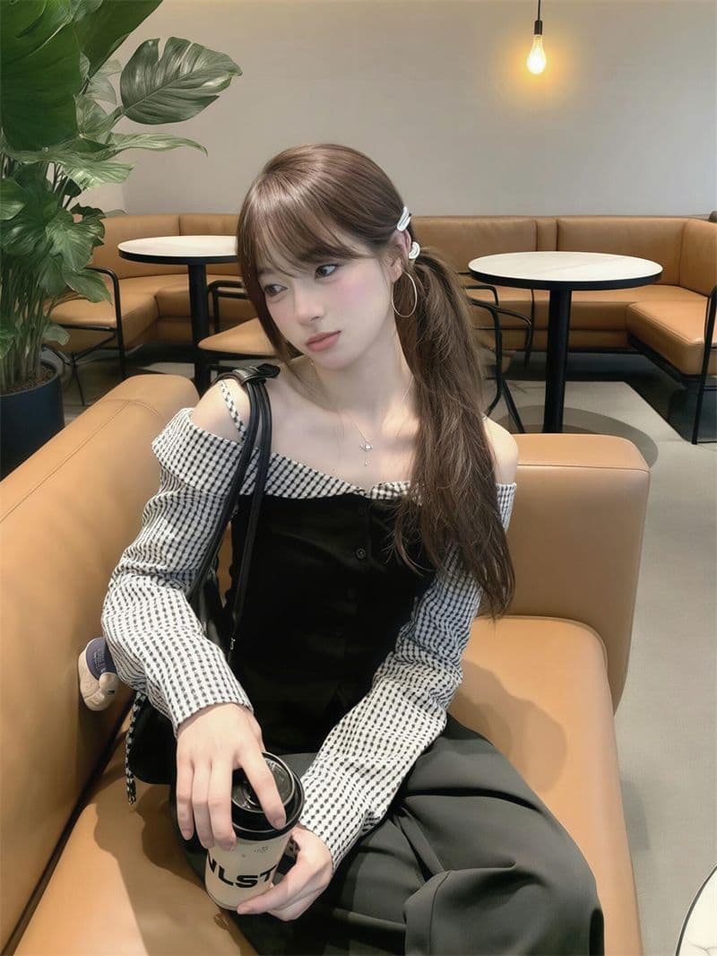 오프숄더 페이크 레이어드 쇼트 스타일 체크무늬 패치워크 긴팔 여성 셔츠 가을 2025 새로운 한 부서 몸매 가꾸기 오픈 가디건 맨위 상세 이미지 5