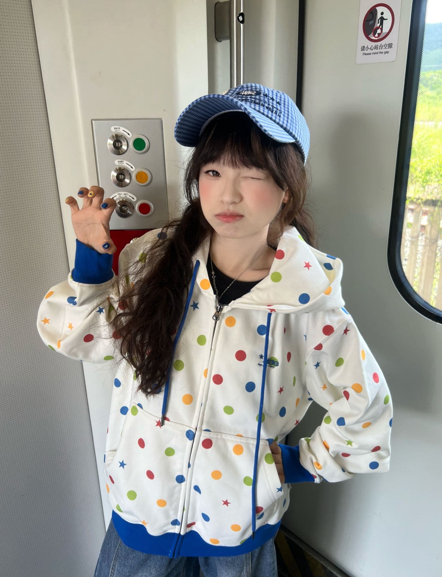 얇은 스타일 발 330 그램 백금 지퍼 자수 이후 패키지 칼라 순수한 Mianhua 면 복합 후드티 여성 상세 이미지 5