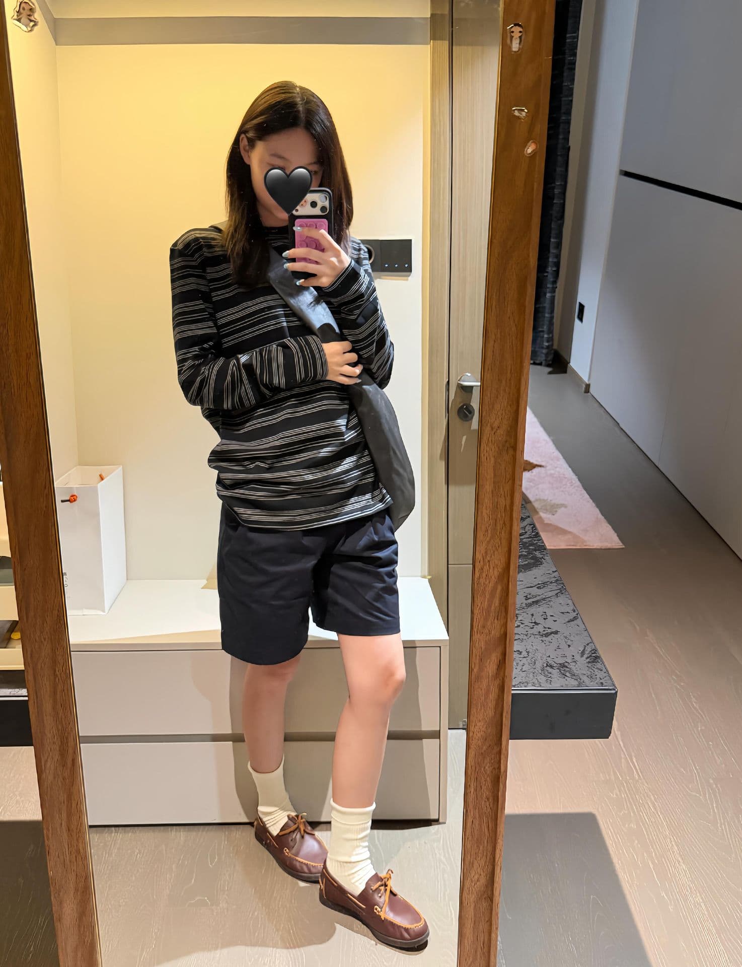 원본 솜씨 55 순면 45 폴리에스터 광저우 원단 긴팔 티셔츠 여성 상세 이미지 5