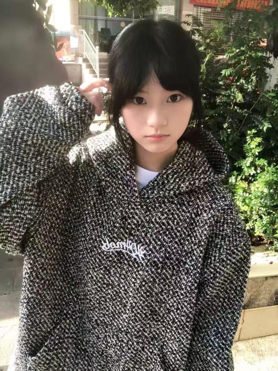 광저우 원본 작은 샤넬 스타일 원단 후드티 여성 상세 이미지 6