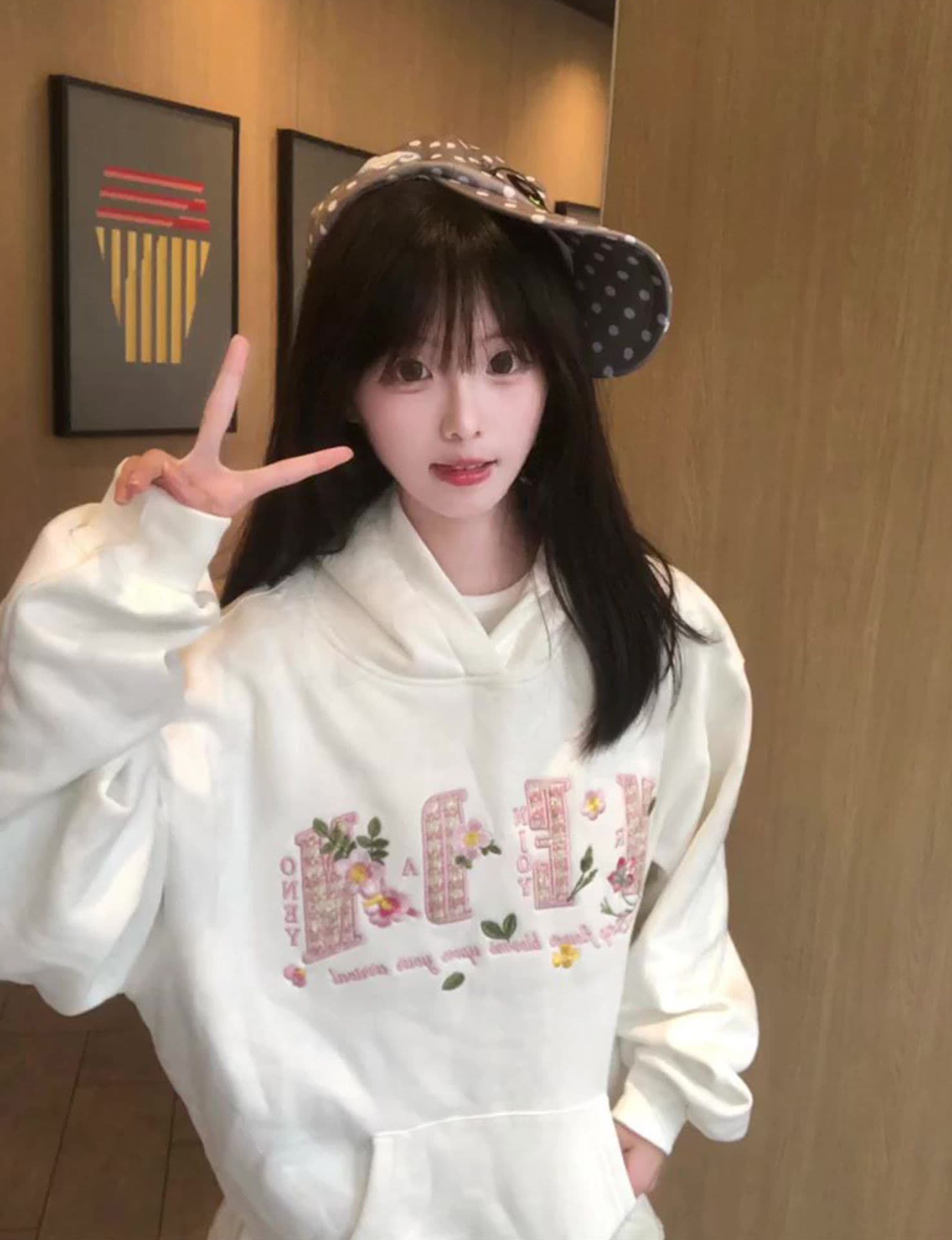 얇은 스타일 발 330 그램 작은 샤넬 스타일 자수 이후 패키지 칼라 순수한 Mianhua 면 복합 후드티 여성 상세 이미지 5