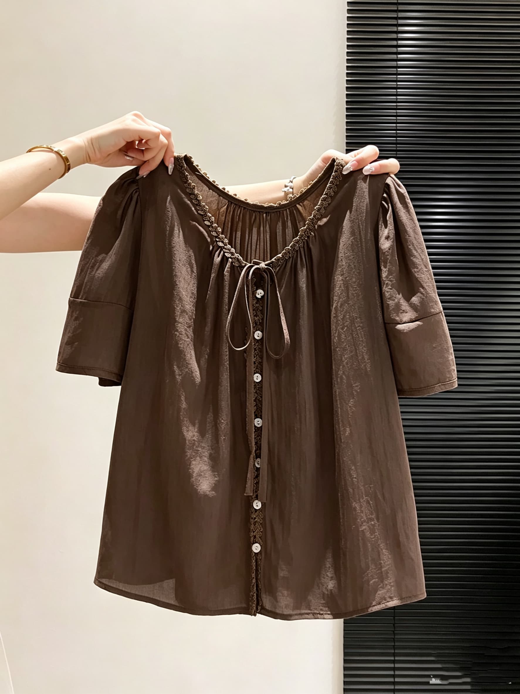 청나라 청나라 우아한 레이스 스트랩 반팔 인형 셔츠 여성 여름 달콤함 부드러운 문예 면 린넨 작은 셔츠 상세 이미지 3