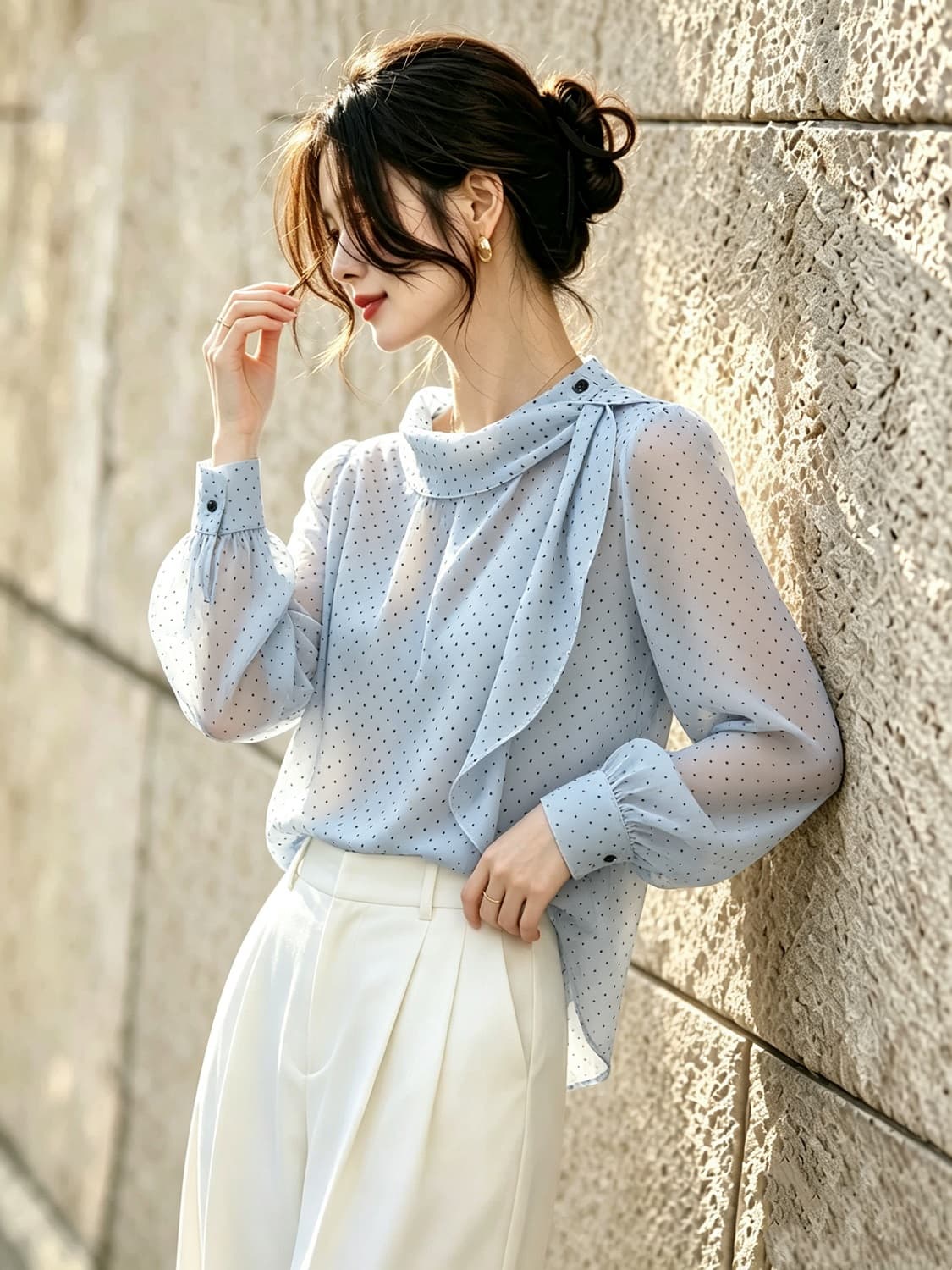 한 부서 도트 무늬 리본 민소매 여성 셔츠 이른 가을 불규칙 프릴 작은 셔츠 섹션 루즈핏 캐주얼 셔츠 맨위 상세 이미지 4