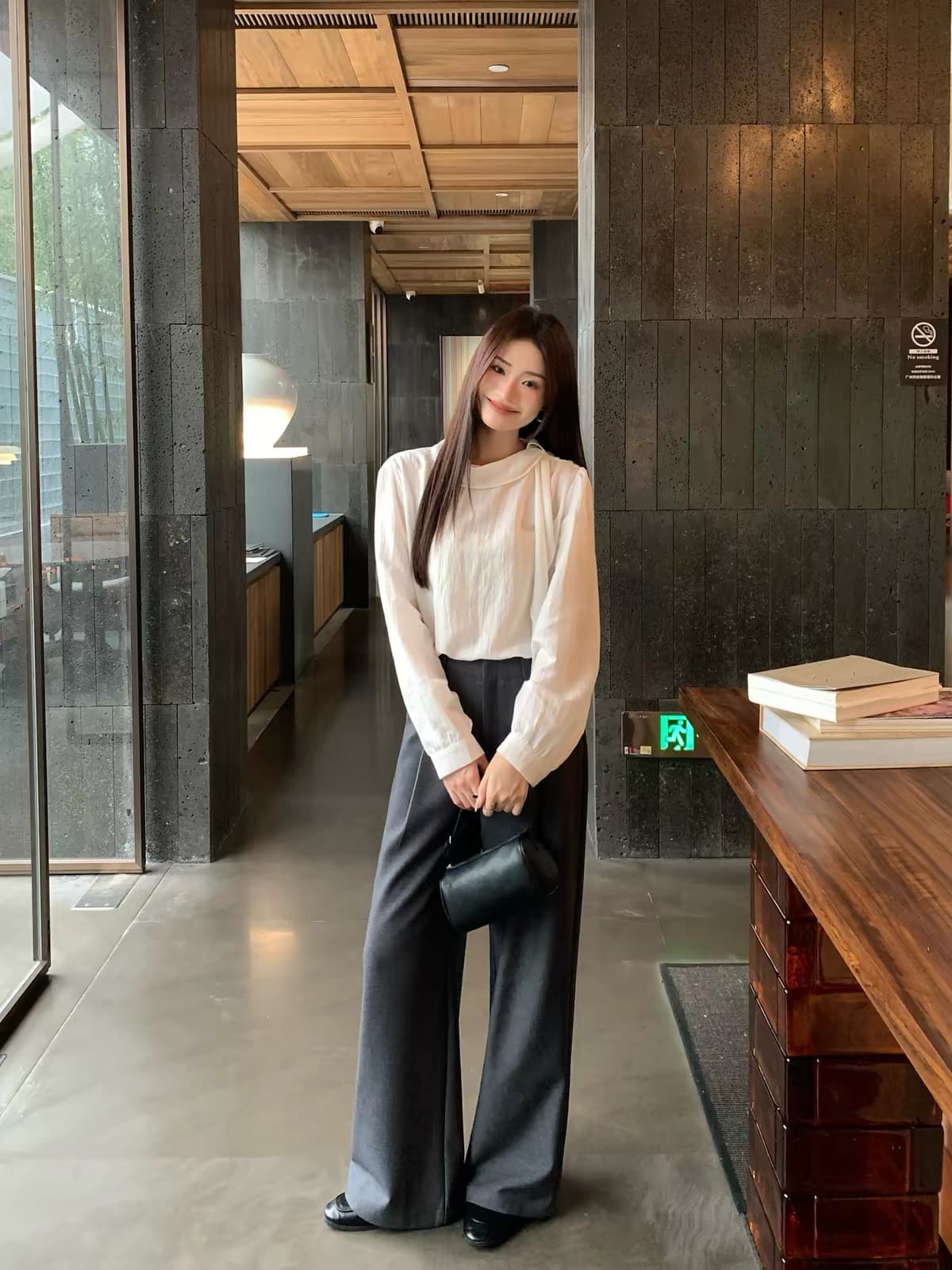 화이트 리본 칼라 얇은 스타일 인사이드 가져 가라. 싱글 착용 여성 셔츠 가을 긴팔 출퇴근 캐주얼 셔츠 상세 이미지 4