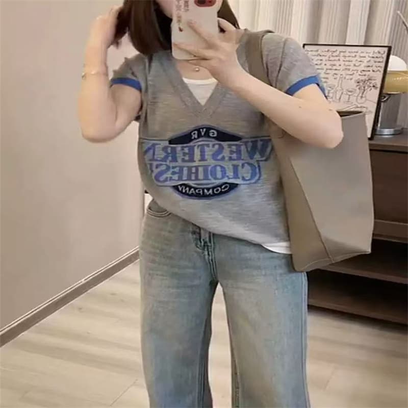 빅 사이즈 여름 페이크 레이어드 패션 외국 가스 캐주얼 반팔 티셔츠 여성 지방 mm Chic 루즈핏 표지 배 슬림해 보이는 맨위 상세 이미지 2