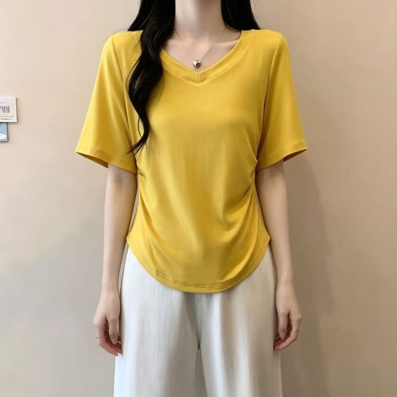 빅 사이즈 느긋한 바람 5 점 소매 V넥 반팔 티셔츠 여성 여름 지방 mm 표지 고기 슬림해 보이는 미니멀리즘 단색 작은 대중 맨위 상세 이미지 11