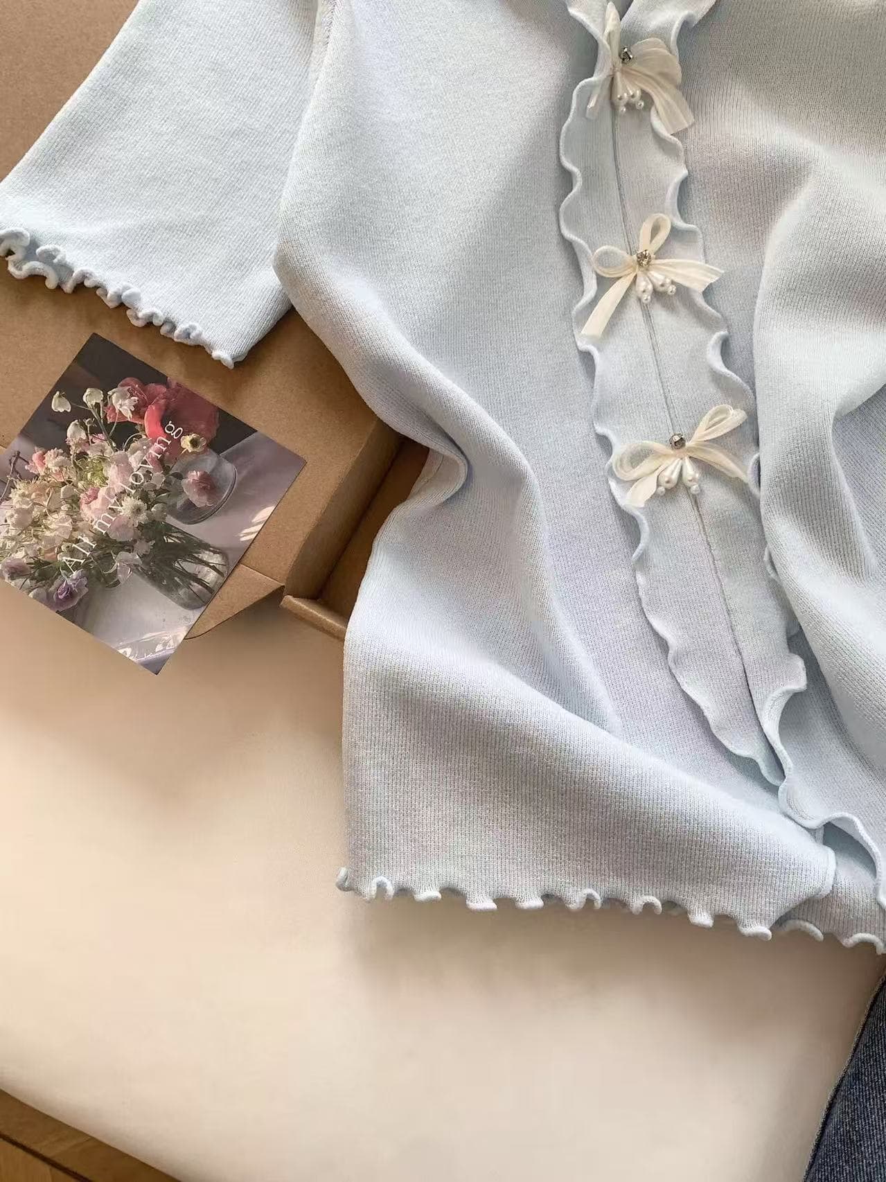 프랑스식 나비 매듭 비즈 박기 V넥 니트 반팔 티셔츠 여성 여름 새로운 외국 가스 프릴 몸매 가꾸기 다용도 맨위 상세 이미지 9