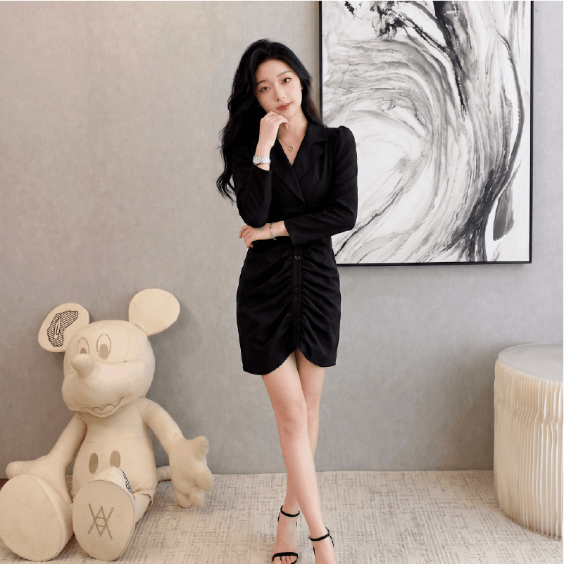 이른 가을 새로운 정장 칼라 단추 주름 장식 레트로 몸매 가꾸기 슬림해 보이는 품격 드레스 이미지 2