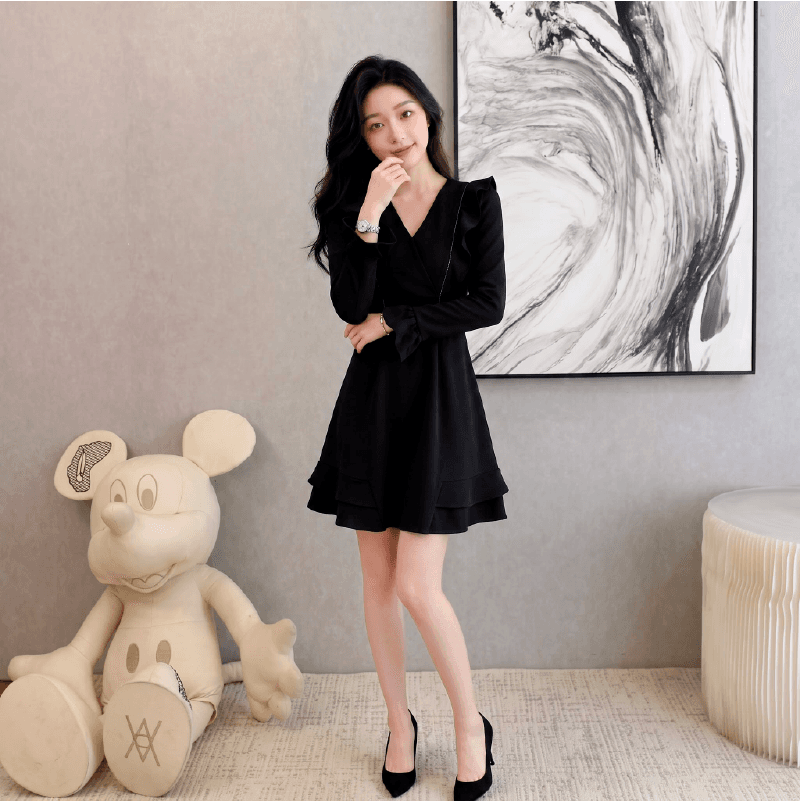 이른 가을 새로운 프랑스식 V넥 프릴 허리 수축 작은 검은 드레스 한 마디 긴팔 드레스 작은 키 이미지 2