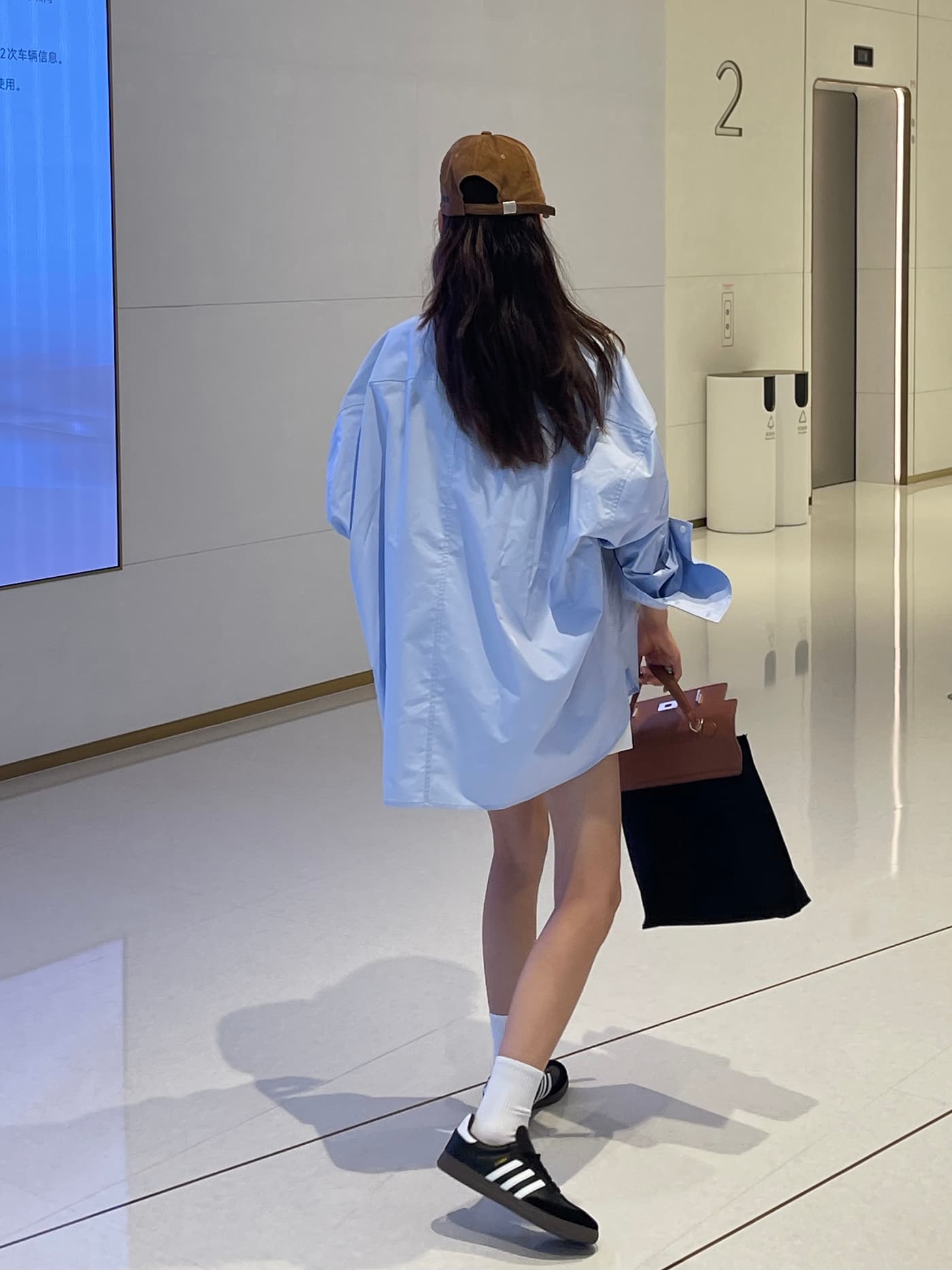 프랑스식 파란색 긴팔 여성 셔츠 봄 2026 새로운 느긋한 바람 자외선 차단 루즈핏 재킷 맨위 상세 이미지 25