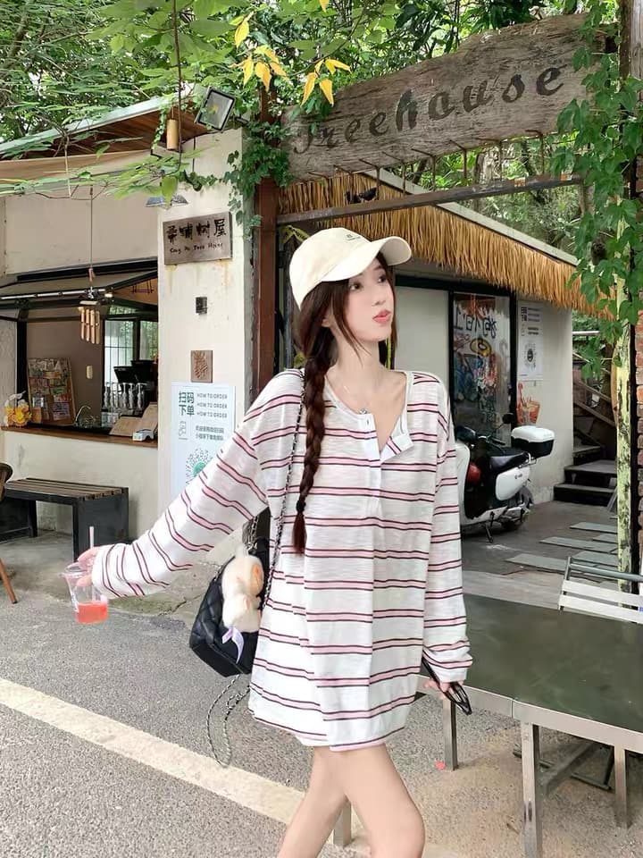 얇고 가벼운 느긋한 배색 스트라이프 긴팔 티셔츠 여성 의류 여름 작은 대중 다용도 루즈핏 캐주얼 도루 센스 자외선 차단 맨위 상세 이미지 11