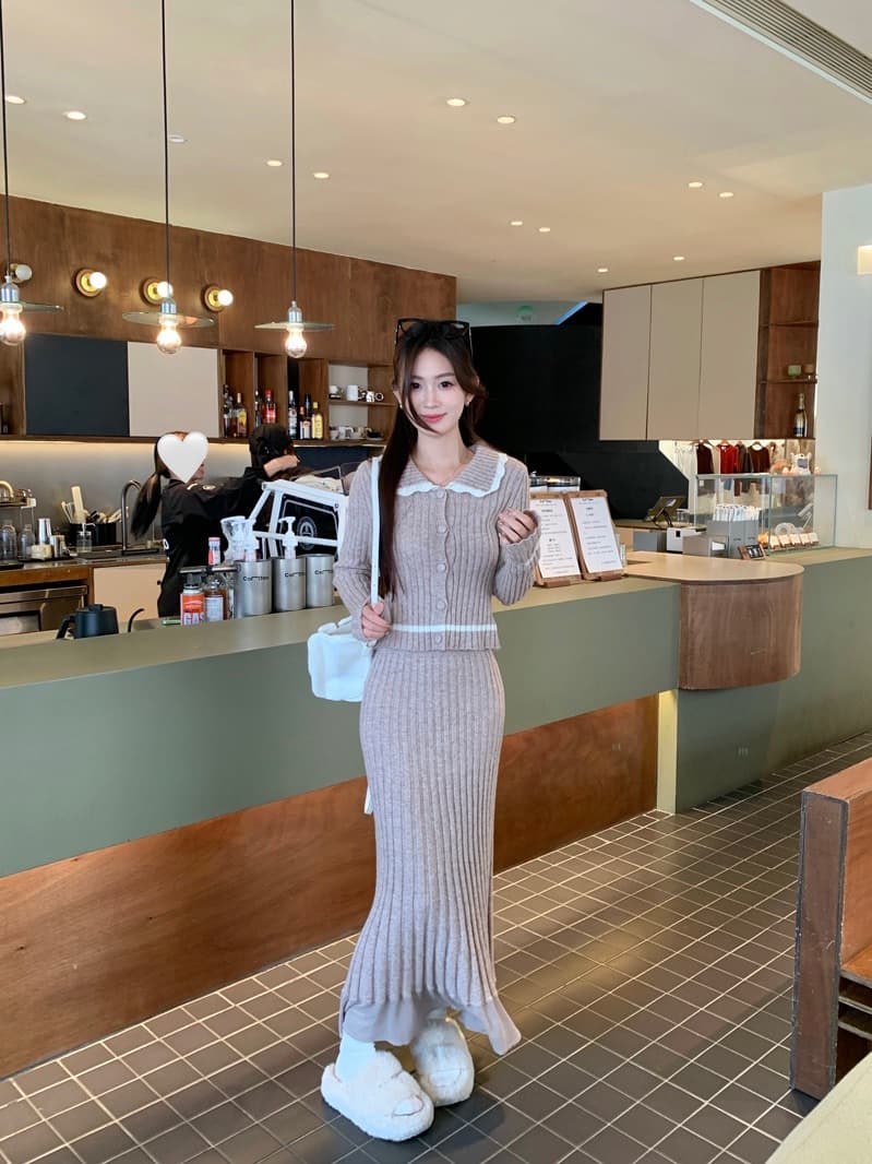 늦게 우산 우산 fw 런던 손 편지 모카 밝은 갈색 배색 폴로 칼라 니트 스웨터 패치워크 롱 스커트 미니 스커트 세트 상세 이미지 16