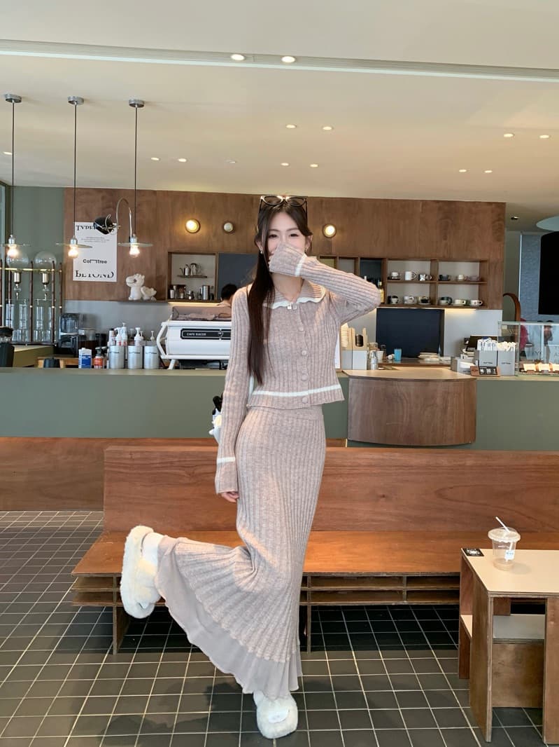 늦게 우산 우산 fw 런던 손 편지 모카 밝은 갈색 배색 폴로 칼라 니트 스웨터 패치워크 롱 스커트 미니 스커트 세트 상세 이미지 18