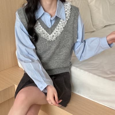 새로운 레이스 V넥 루즈핏 니트 베스트 2026 가을 겨울 쇼트 스타일 여성 의류 한 부서 민소매 스웨터 단색 조끼 상세 이미지 1