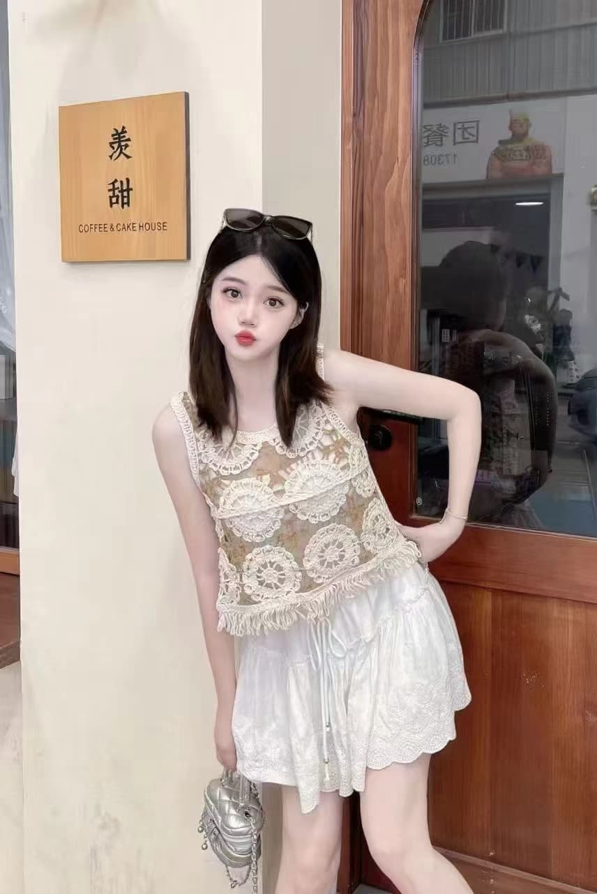 2026 봄 여름 새로운 순면 패치워크 색상 술 외부 가져 가라. 자수 홀로우 아웃 조끼 여성 훅 제직 민소매 어깨 베스트 상세 이미지 6