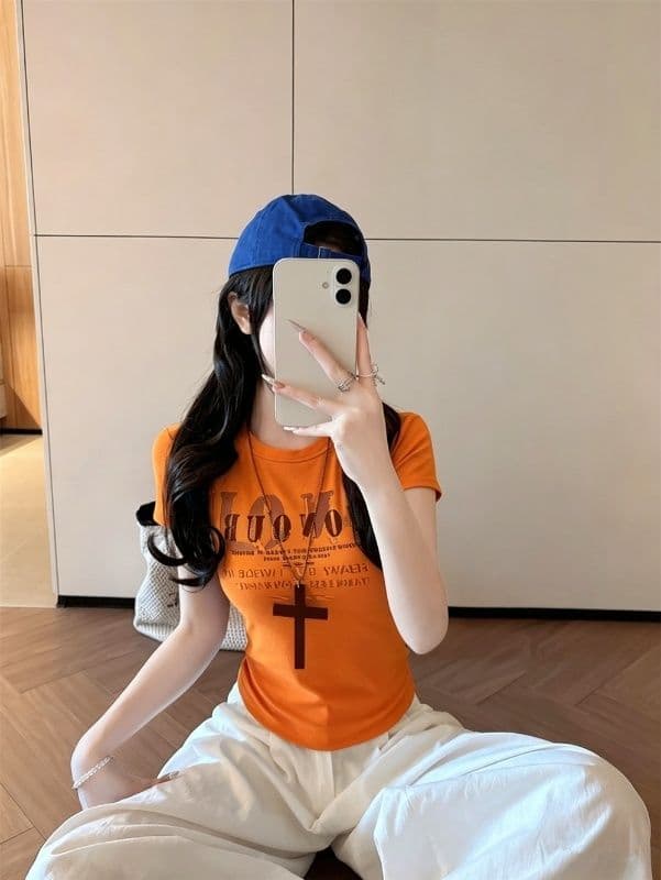 거리 달콤한 매운맛 chic 알파벳 프린트 반팔 긍정적 인 어깨 티셔츠 여성 여름 몸매 가꾸기 쇼트 스타일 맨위 상세 이미지 17
