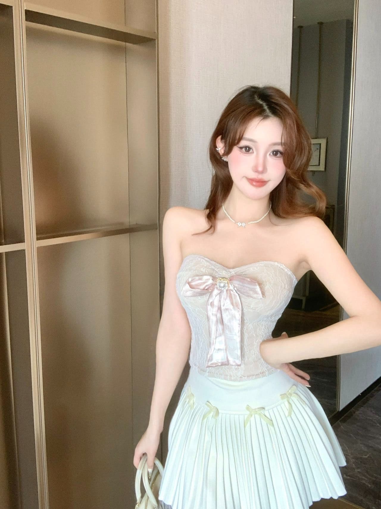 벨트 가슴 패드 레이스 조각 나비 매듭 한 단어 와이 어깨끈 없음 포장 가슴 여성 여름 민소매 튜브탑 조끼 상세 이미지 26